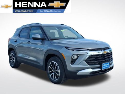 New 2026 Chevrolet TrailBlazer LT w/ Convenience Package FWD image 1