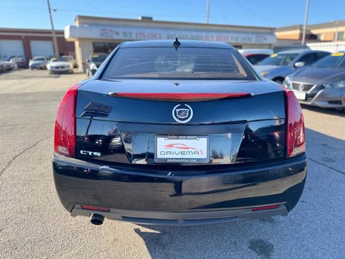 Used 2011 Cadillac CTS Luxury image 4