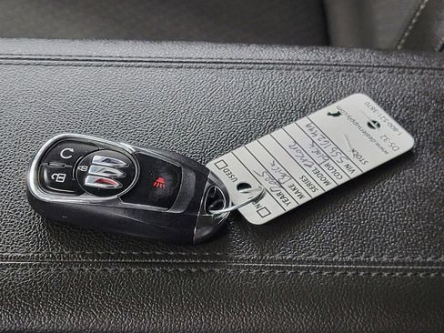 Used 2025 Buick Encore GX Preferred image 26