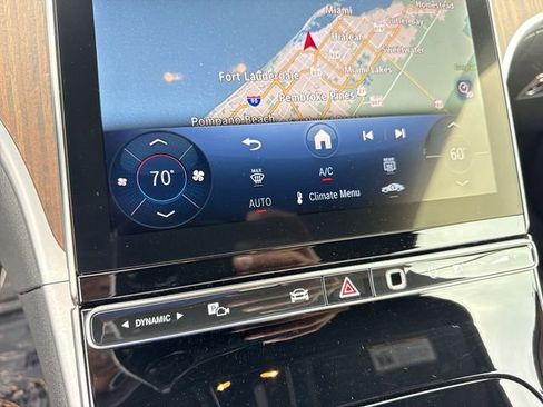 Used 2024 Mercedes-Benz CLE 450 4MATIC Cabriolet image 19