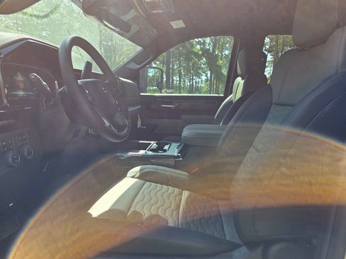 New 2026 Chevrolet Silverado 2500 ZR2 AWD/4WD image 16