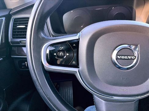 Used 2019 Volvo XC90 T6 Momentum w/ Advanced Package image 15