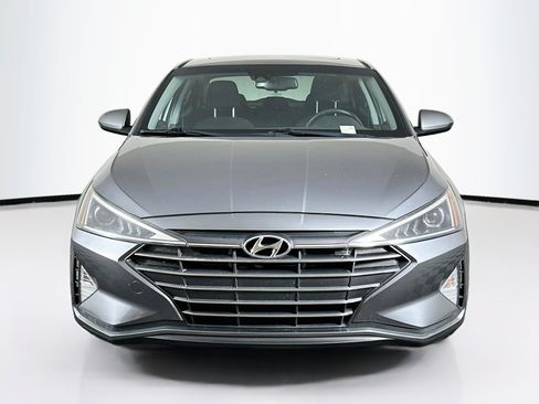 Used 2019 Hyundai Elantra Value Edition w/ Cargo Package FWD image 2