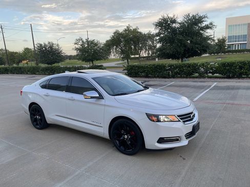 Used 2017 Chevrolet Impala Premier FWD image 7