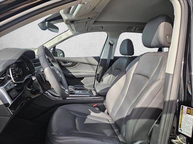 Used 2023 Audi Q7 3.0T Premium Plus w/ Premium Plus Package AWD/4WD image 13