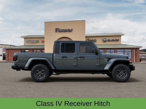 New 2025 Jeep Gladiator Sport image 23