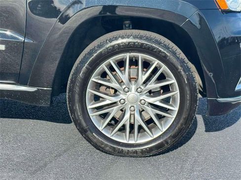 Used 2017 Jeep Grand Cherokee Summit w/ Platinum Series Group image 7