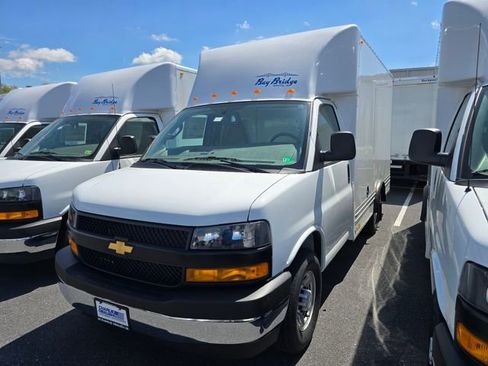 New 2024 Chevrolet Express 3500 w/ Power Convenience Package image 2