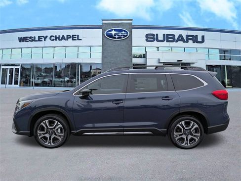 New 2025 Subaru Ascent Limited image 7