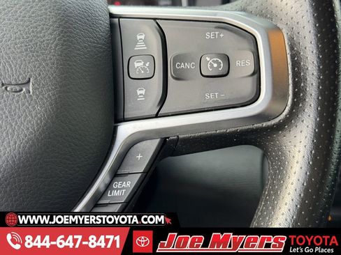 Used 2025 RAM 3500 Tradesman w/ Chrome Appearance Group image 23