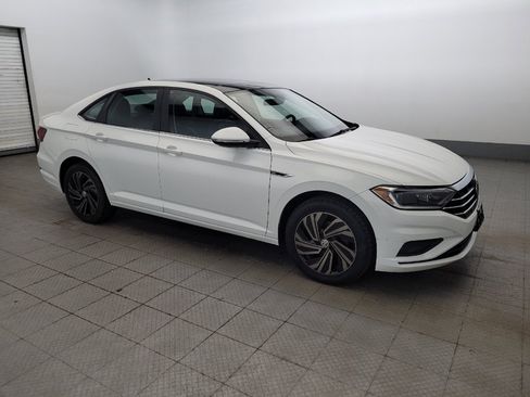 Used 2019 Volkswagen Jetta SEL Premium FWD image 11