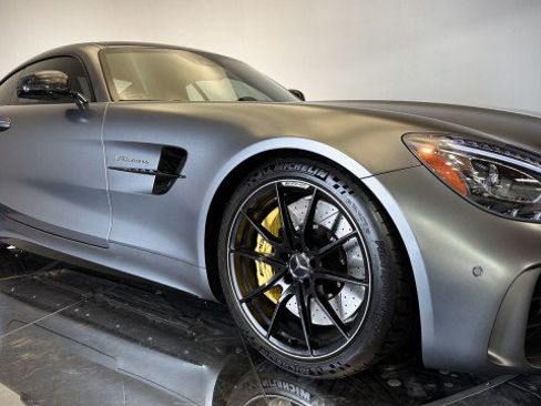 Used 2019 Mercedes-Benz AMG GT R image 17
