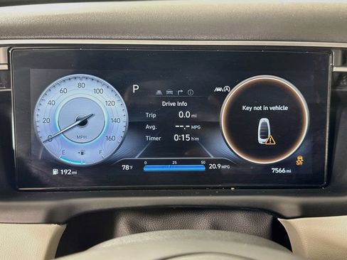 Used 2023 Hyundai Tucson Limited AWD/4WD image 21