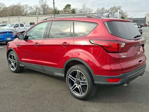 Used 2019 Ford Escape SEL image 6