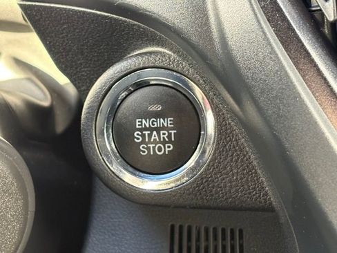 Used 2025 Subaru Forester Premium image 20