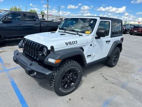 Used 2022 Jeep Wrangler Sport AWD/4WD image 2