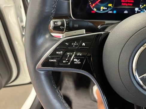 Used 2022 Mercedes-Benz E 350 Sedan image 25