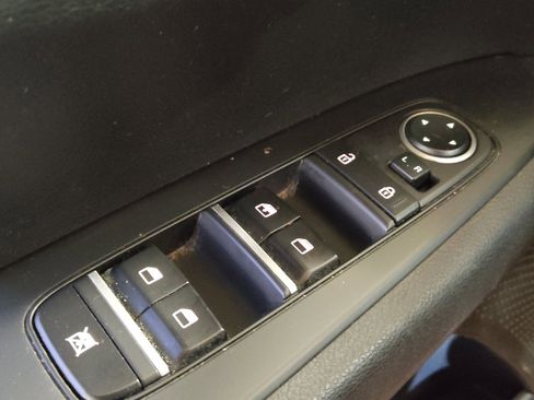 Used 2024 Kia Forte LXS image 27