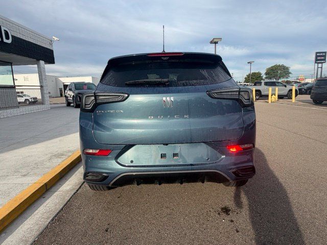 Used 2025 Buick Encore GX Avenir w/ Avenir Technology Package AWD/4WD image 9