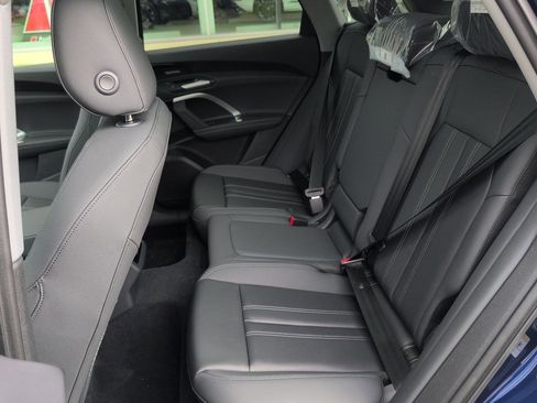 New 2025 Audi Q5 Premium Plus image 22