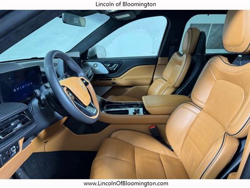 Certified 2025 Lincoln Aviator Black Label w/ Jet Appearance Package image 22
