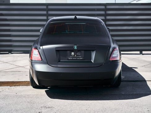 Used 2024 Rolls-Royce Ghost AWD/4WD image 17
