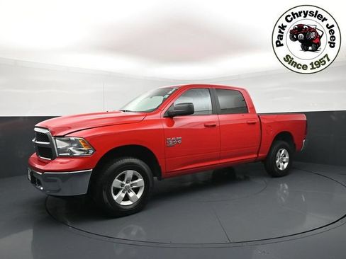 Used 2021 RAM 1500 Classic SLT AWD/4WD image 2