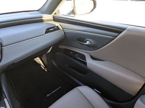 Certified 2025 Lexus ES 350 w/ Premium Package FWD image 14