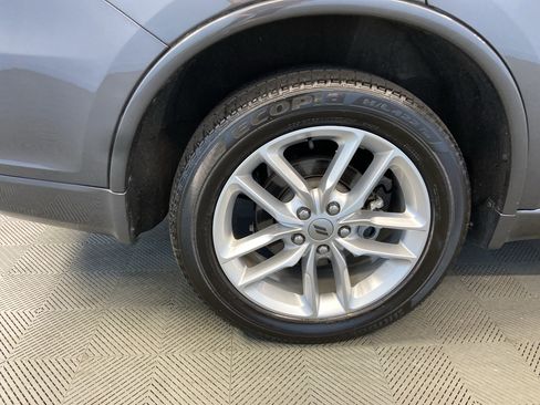 Certified 2024 Dodge Durango GT image 38