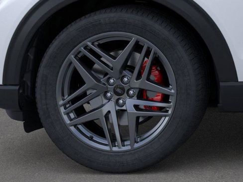 New 2025 Ford Explorer ST-Line w/ ST-Line Street Pack image 40