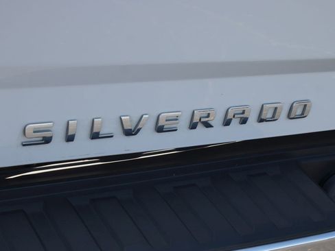 Used 2015 Chevrolet Silverado 1500 LTZ Z71 w/ LTZ Plus Package AWD/4WD image 14