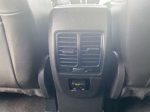 Used 2015 Ford Escape SE w/ Equipment Group 201A AWD/4WD image 24