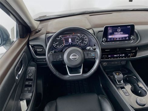 Used 2022 Nissan Rogue SV w/ SV Premium Package AWD/4WD image 24