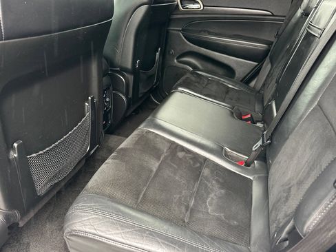 Used 2015 Jeep Grand Cherokee Altitude AWD/4WD image 12
