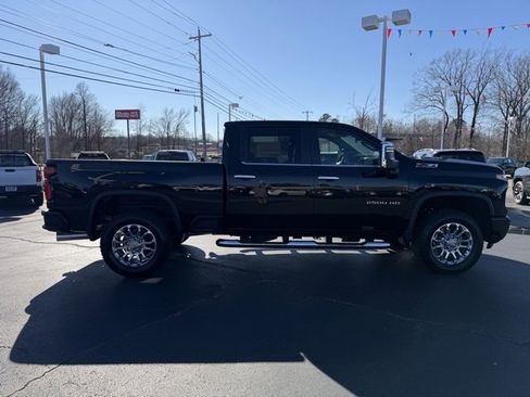 New 2025 Chevrolet Silverado 2500 LT w/ Z71 Chrome Sport Edition image 16