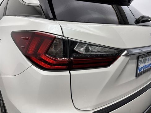 Used 2019 Lexus RX 450hL Premium image 19