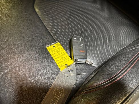 Used 2019 Jeep Compass Trailhawk w/ Leather Interior Group image 32