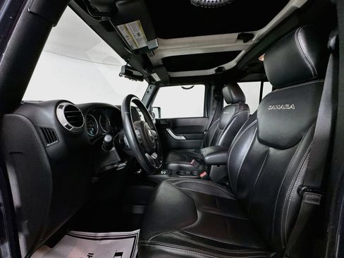 Used 2015 Jeep Wrangler Unlimited Sport AWD/4WD image 21