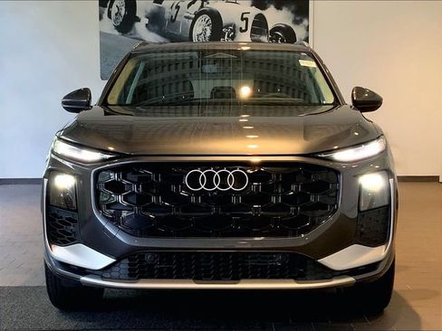 New 2026 Audi Q3 quattro 2.0T AWD/4WD image 5