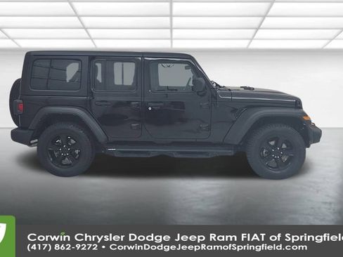 Certified 2022 Jeep Wrangler Unlimited Sport image 2