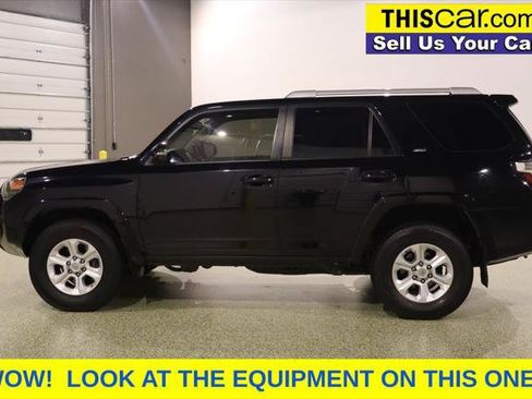 Used 2016 Toyota 4Runner SR5 Premium AWD/4WD image 5
