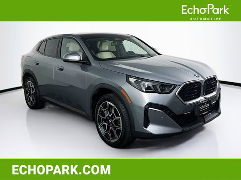 Used 2025 BMW X2 xDrive28i w/ Convenience Package image 1