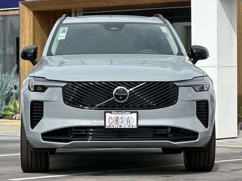 New 2026 Volvo XC90 T8 Ultra w/ Lounge Package AWD/4WD image 3