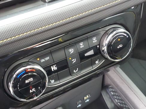 New 2026 Chevrolet TrailBlazer ACTIV w/ Convenience Package image 17