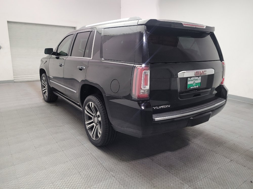 Used 2017 GMC Yukon Denali w/ Open Road Package AWD/4WD image 5