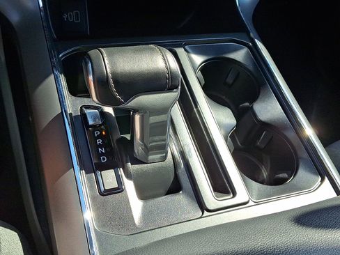 Used 2025 Ford F150 Lightning XLT AWD/4WD image 14