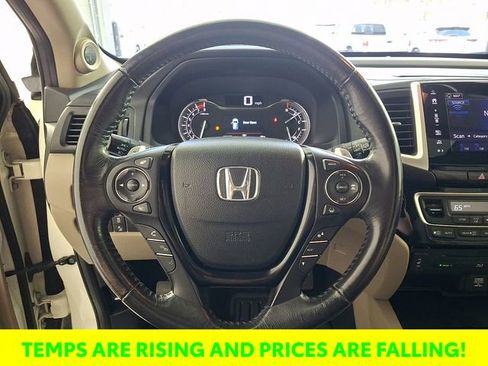 Used 2017 Honda Pilot Touring image 25