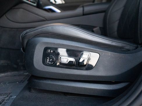 Used 2024 BMW X6 xDrive40i w/ Premium Package image 20