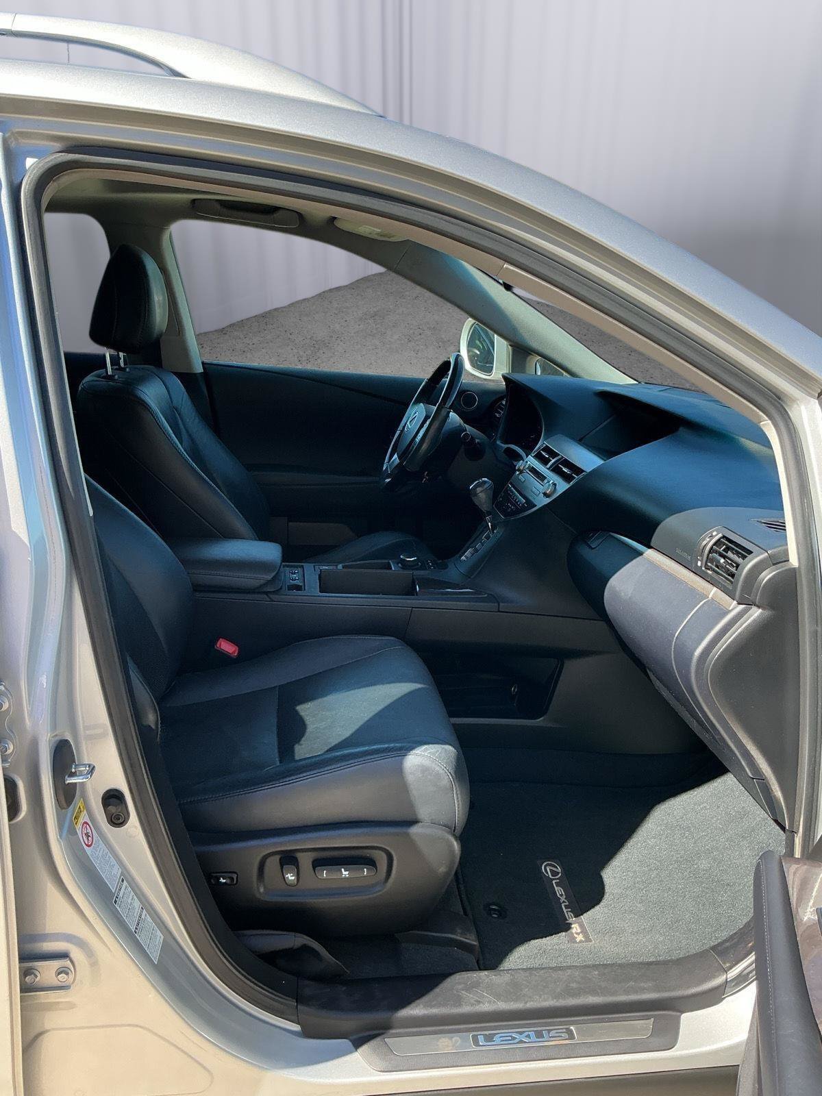Used 2013 Lexus RX 350 AWD w/ Premium Pkg image 24