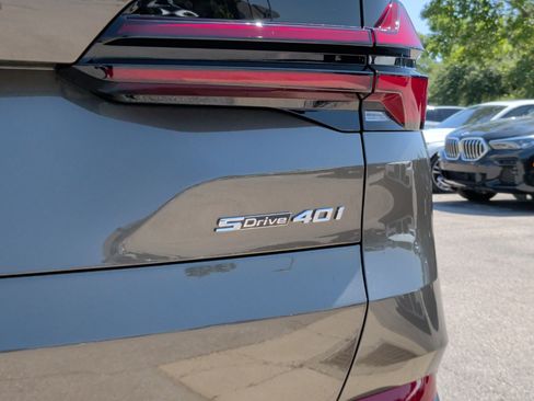 New 2026 BMW X5 sDrive40i RWD image 11